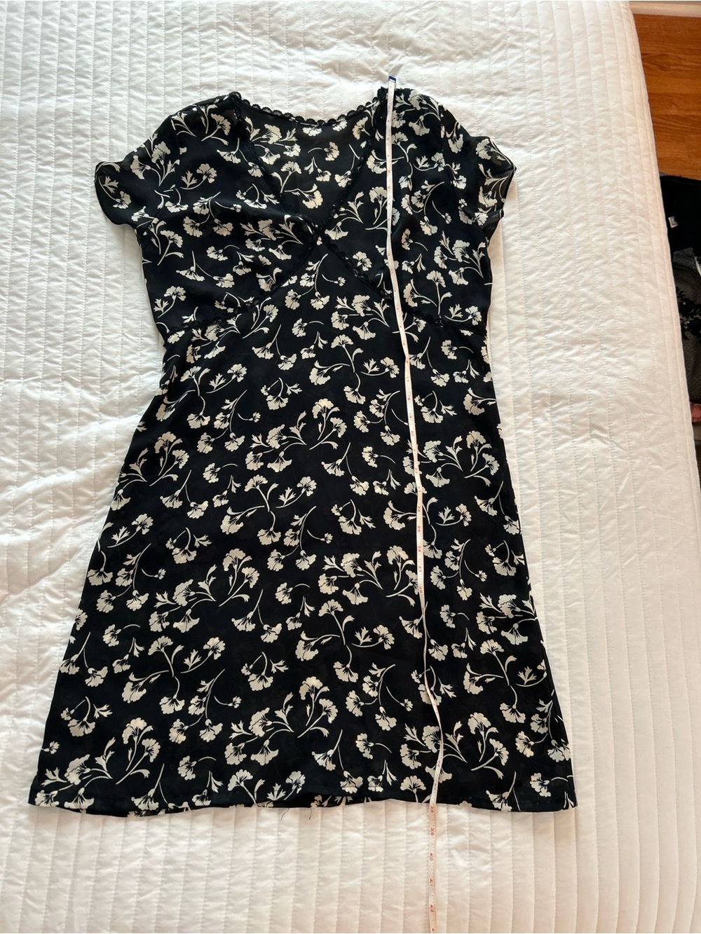 Vintage 1993 Canadians Black Floral cap Sleeve Dress with Ivory Print